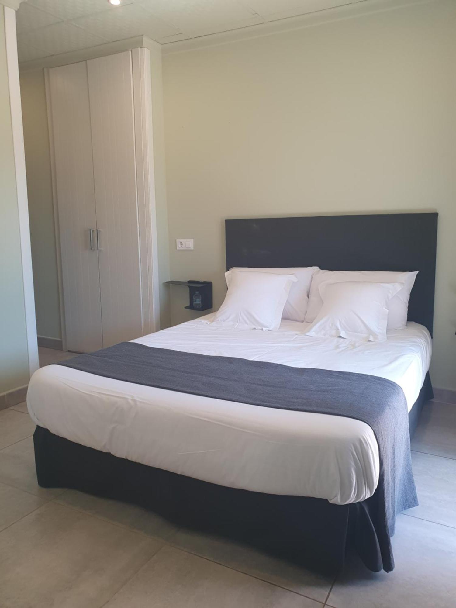 Hostal Mi Campana Dénia Esterno foto